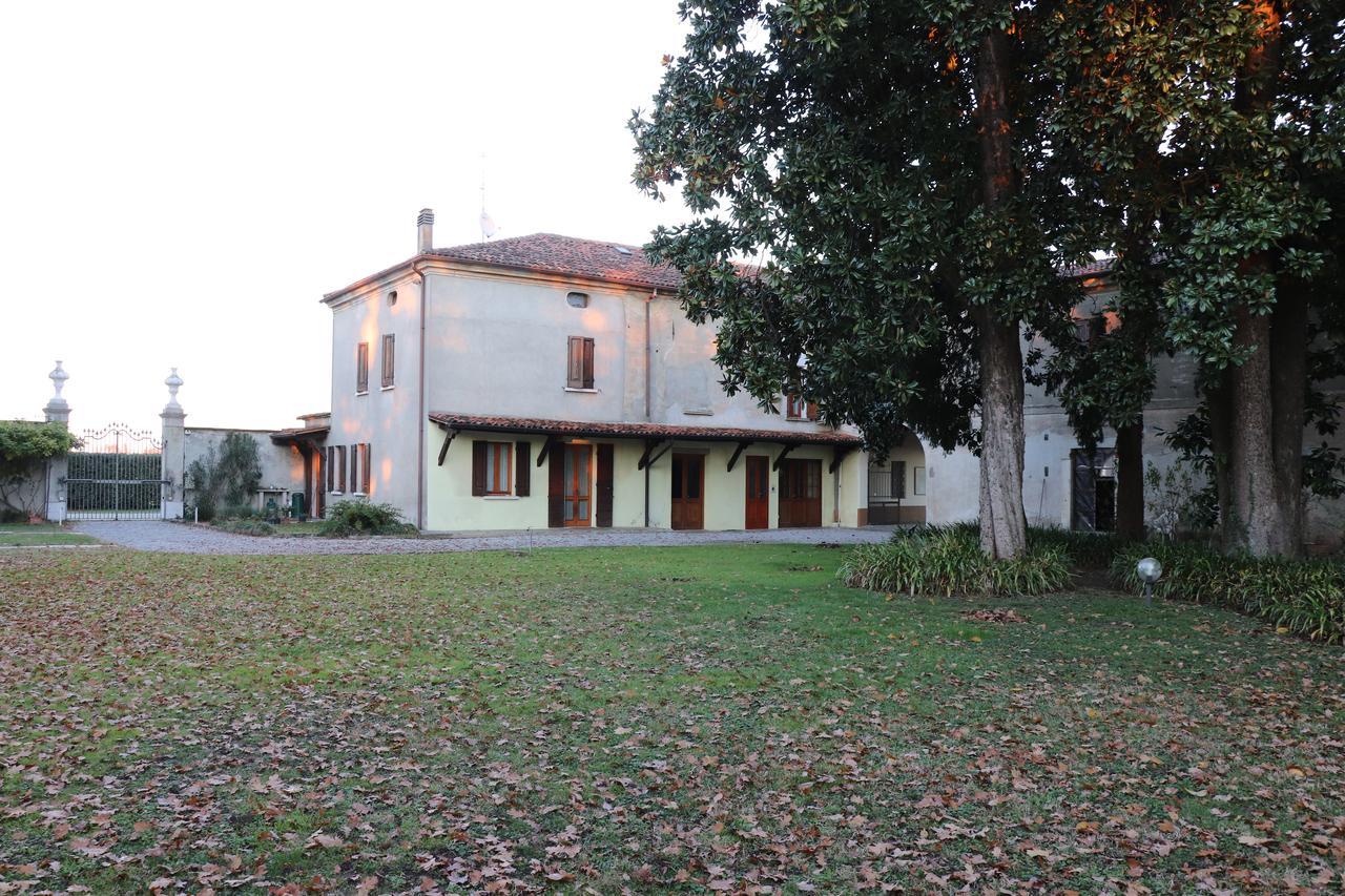 Le Magnolie Agriturismo Verolanuova Luaran gambar