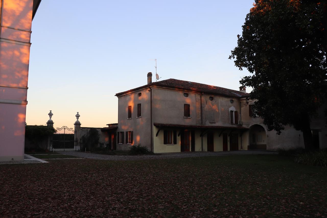 Le Magnolie Agriturismo Verolanuova Luaran gambar
