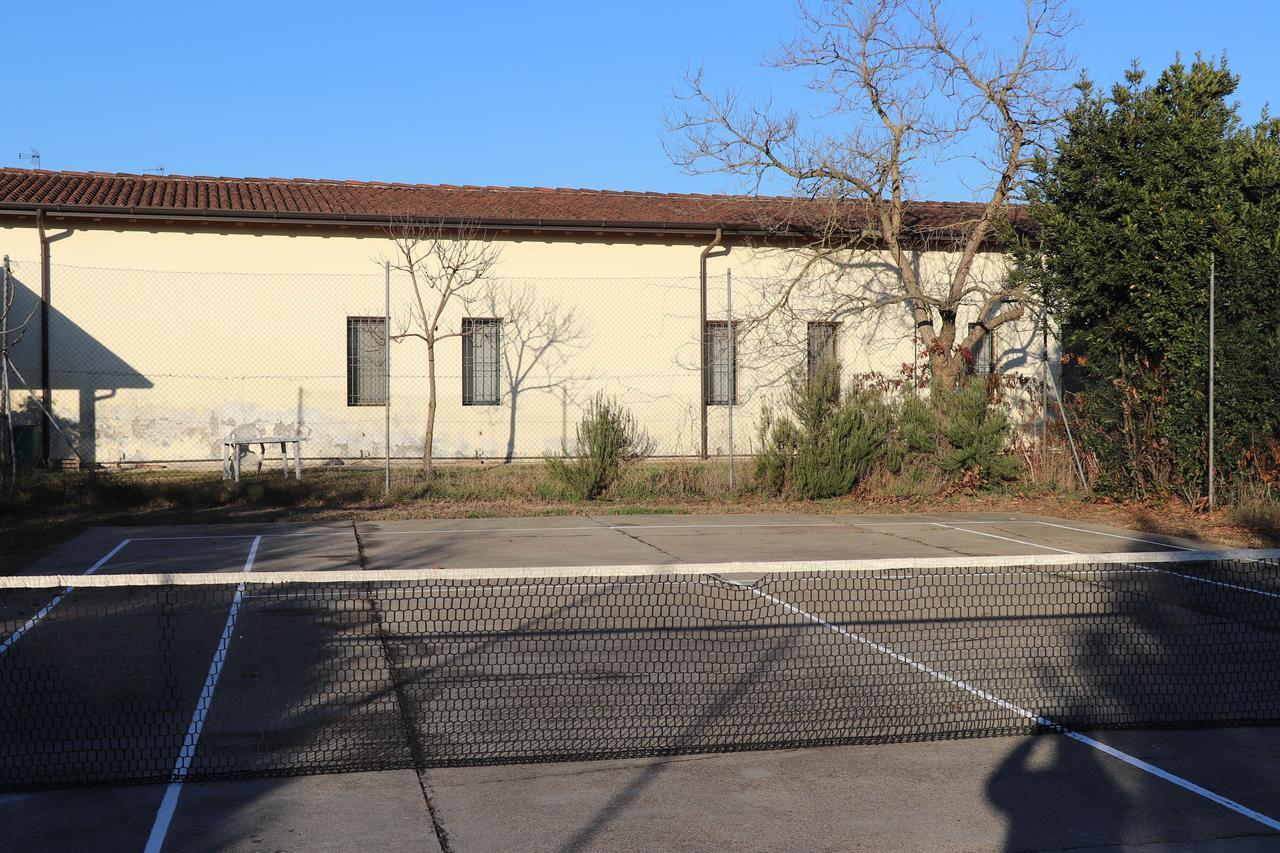 Le Magnolie Agriturismo Verolanuova Luaran gambar