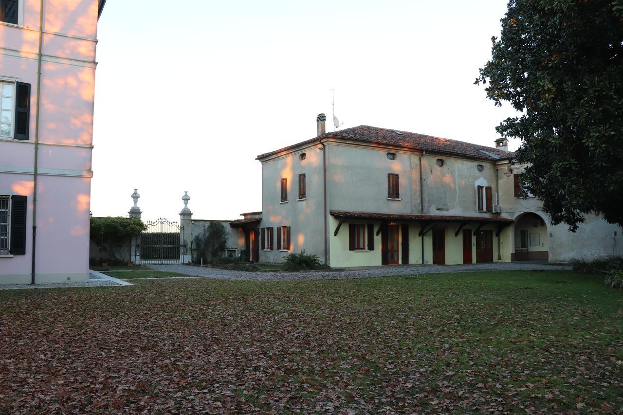 Le Magnolie Agriturismo Verolanuova Luaran gambar